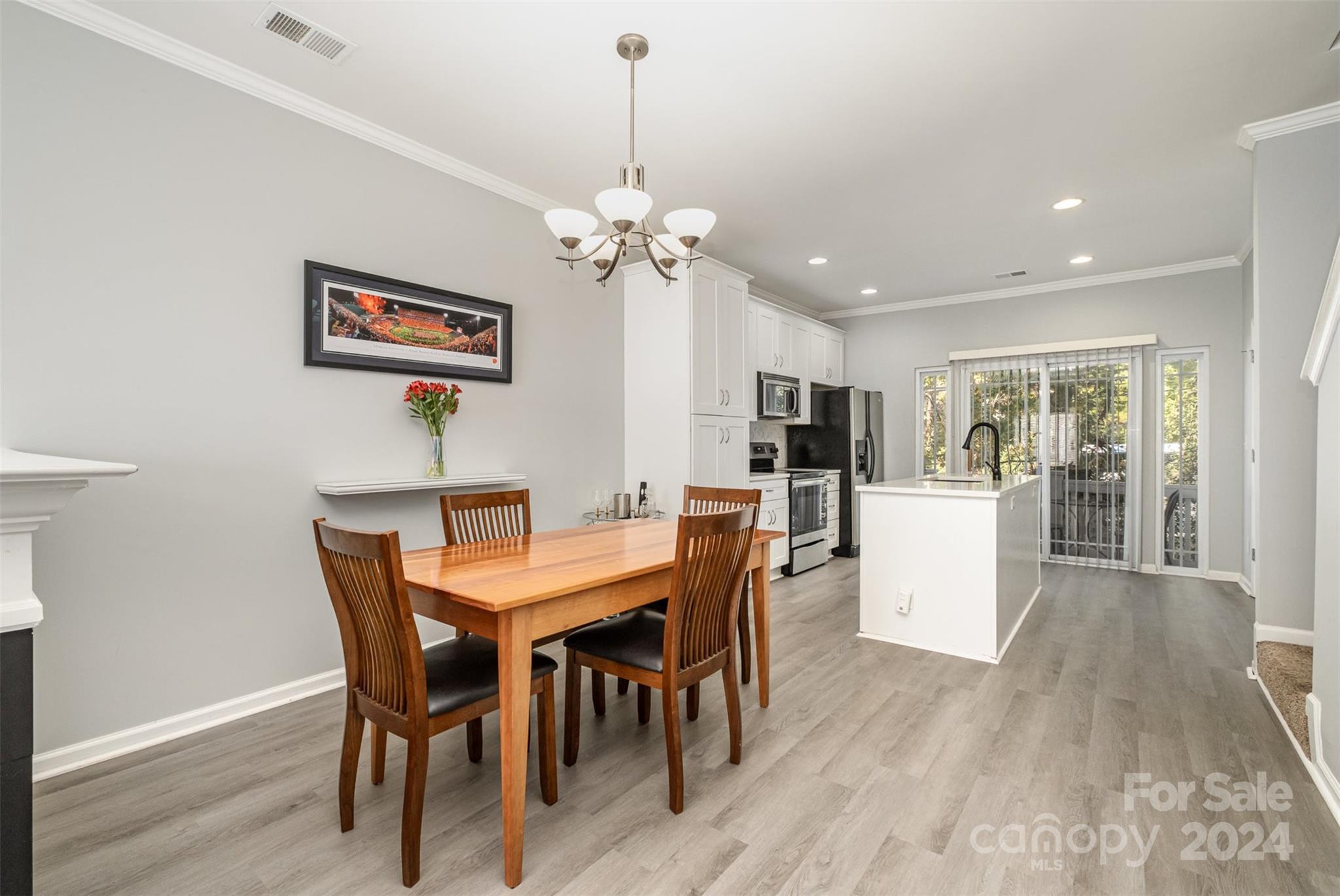 Preston Townhomes - Residential