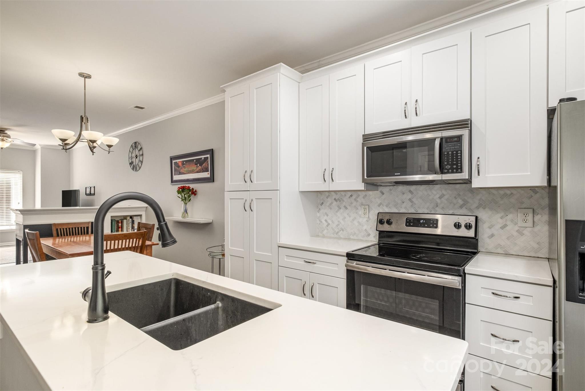 Preston Townhomes - Residential