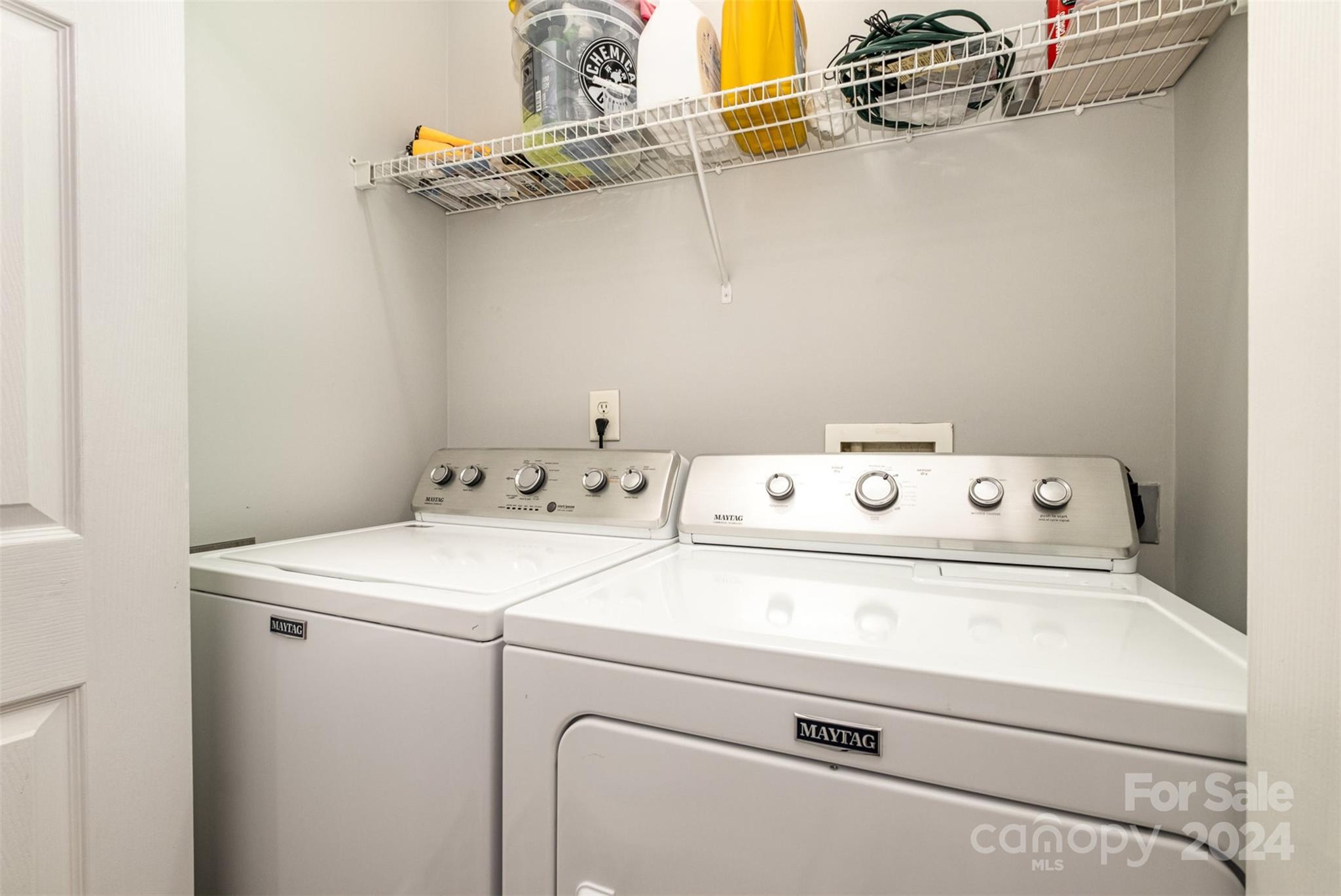 Preston Townhomes - Residential