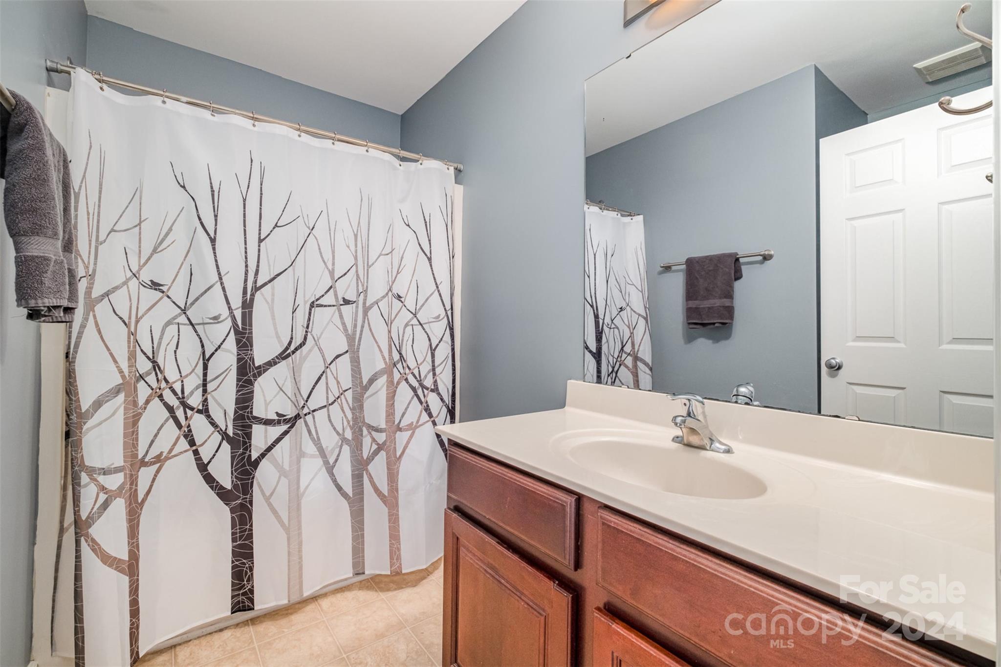 Preston Townhomes - Residential