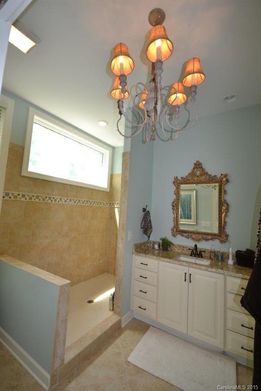 Laurelwood Club Estates - Residential