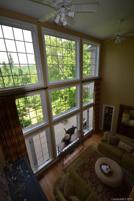 Laurelwood Club Estates - Residential