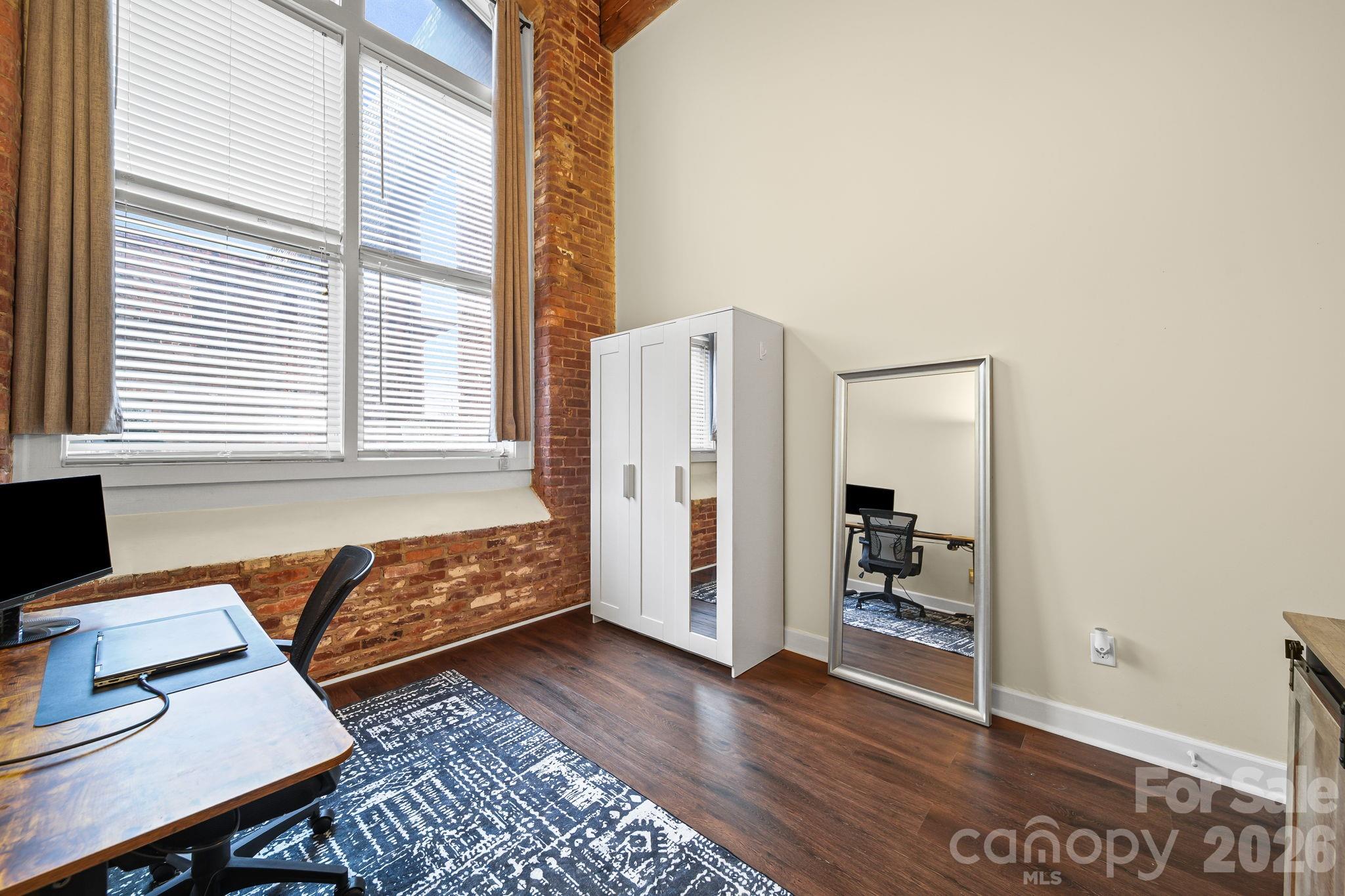 FoxRidge Lofts - Residential