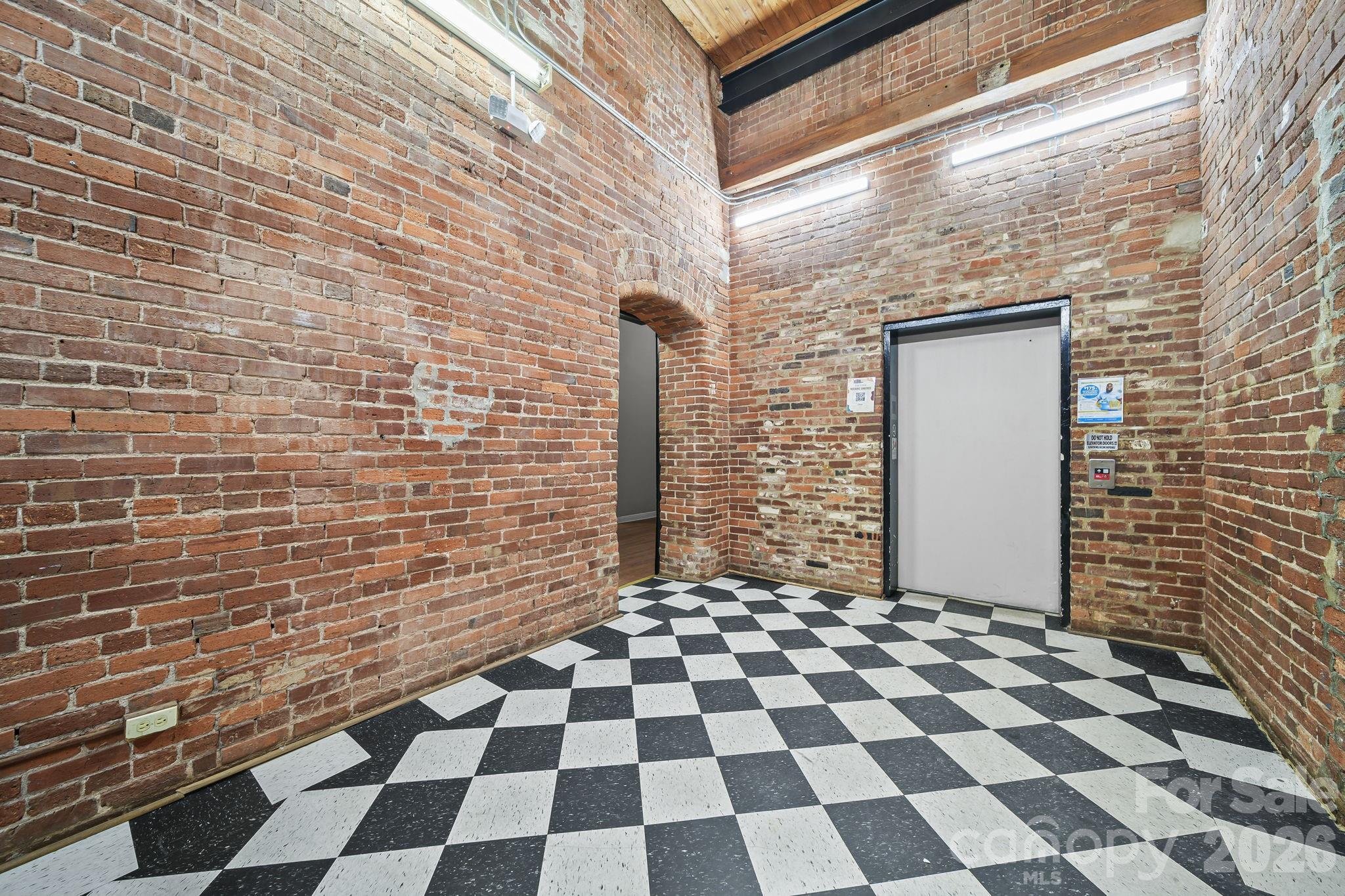 FoxRidge Lofts - Residential