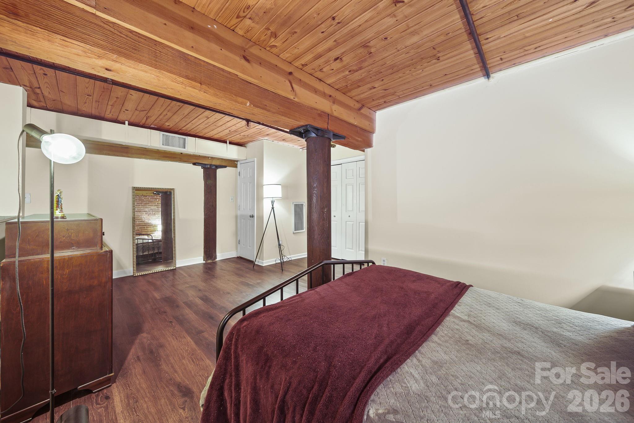 FoxRidge Lofts - Residential