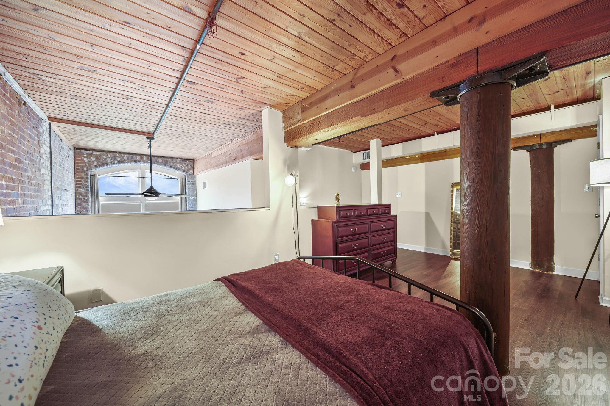 FoxRidge Lofts - Residential