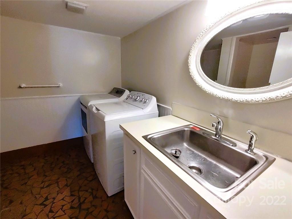 W L Mitchell Estate - Residential