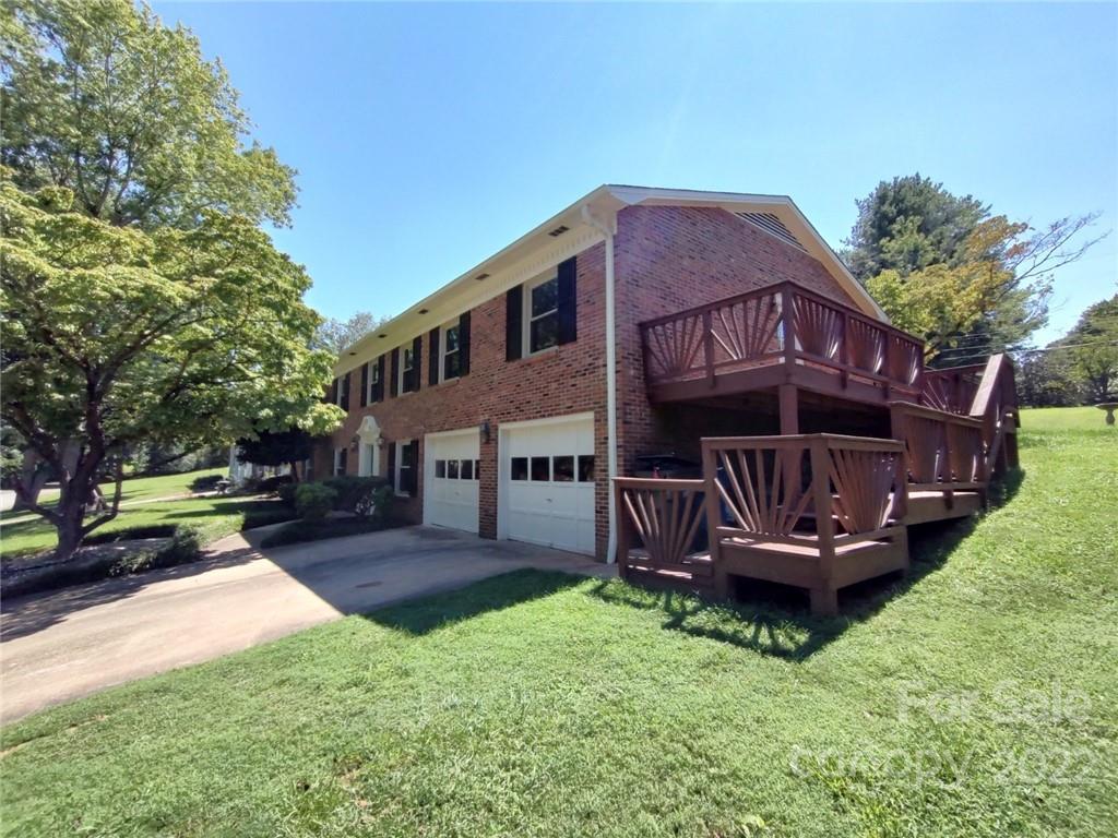 W L Mitchell Estate - Residential