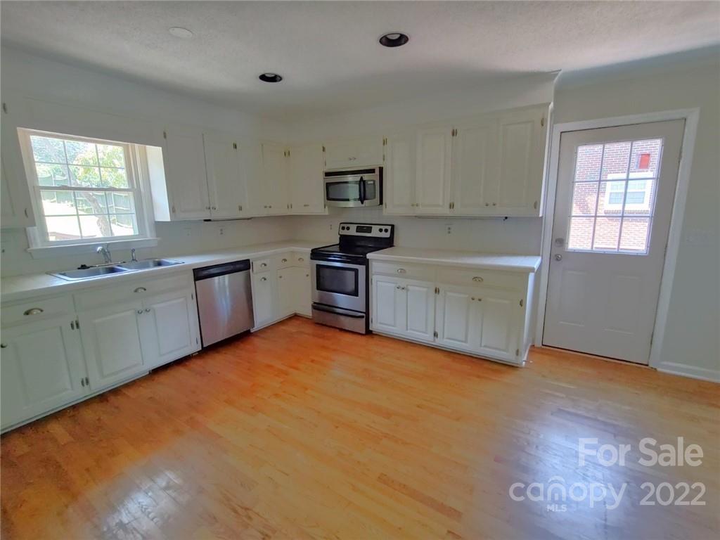 W L Mitchell Estate - Residential