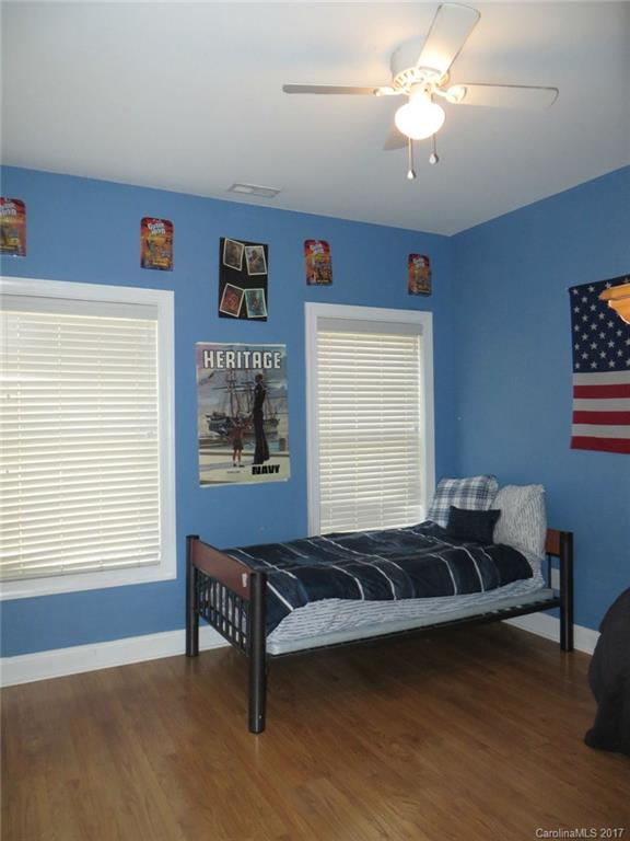 The Lakes At Derby Downs - Residential