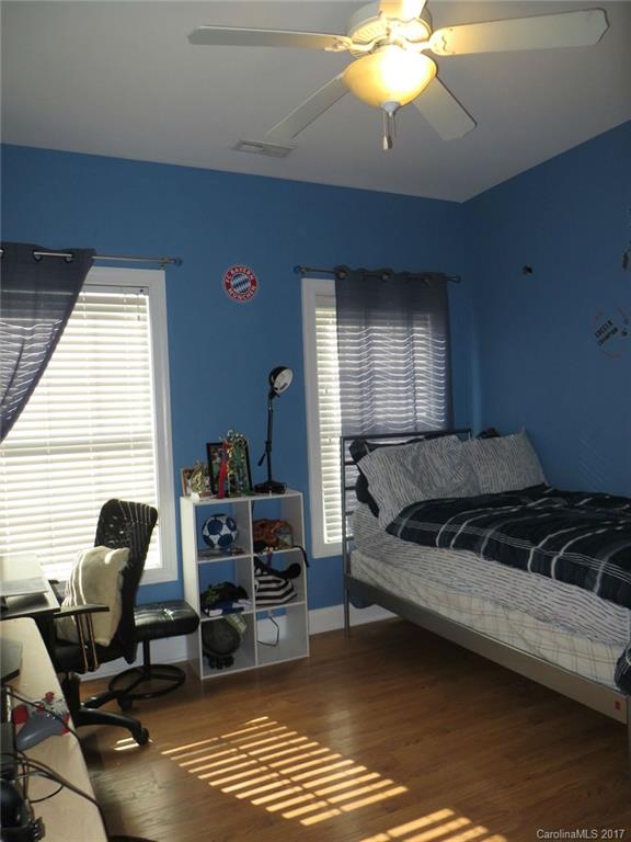 The Lakes At Derby Downs - Residential