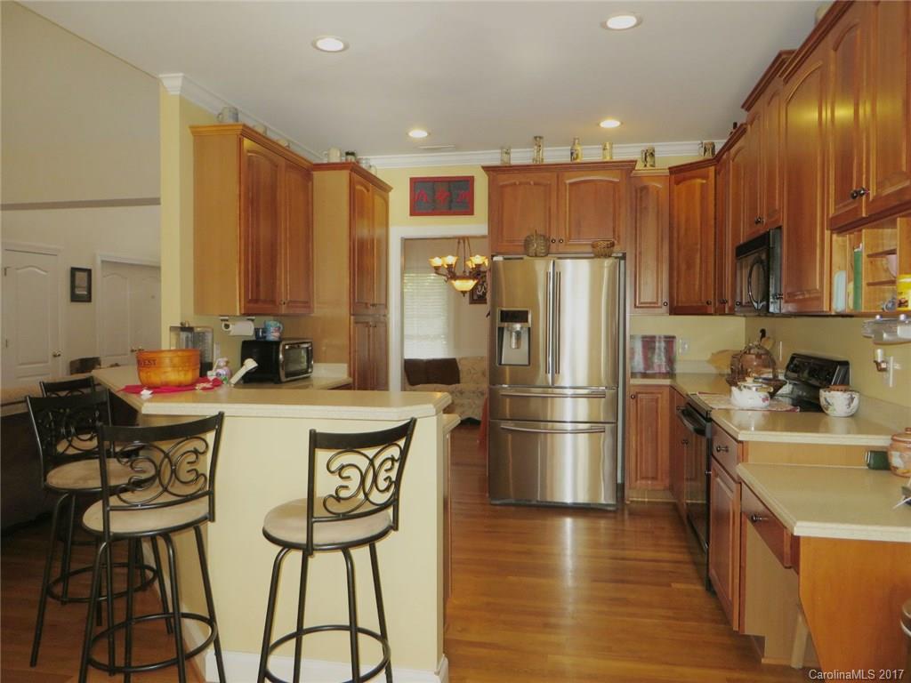 The Lakes At Derby Downs - Residential