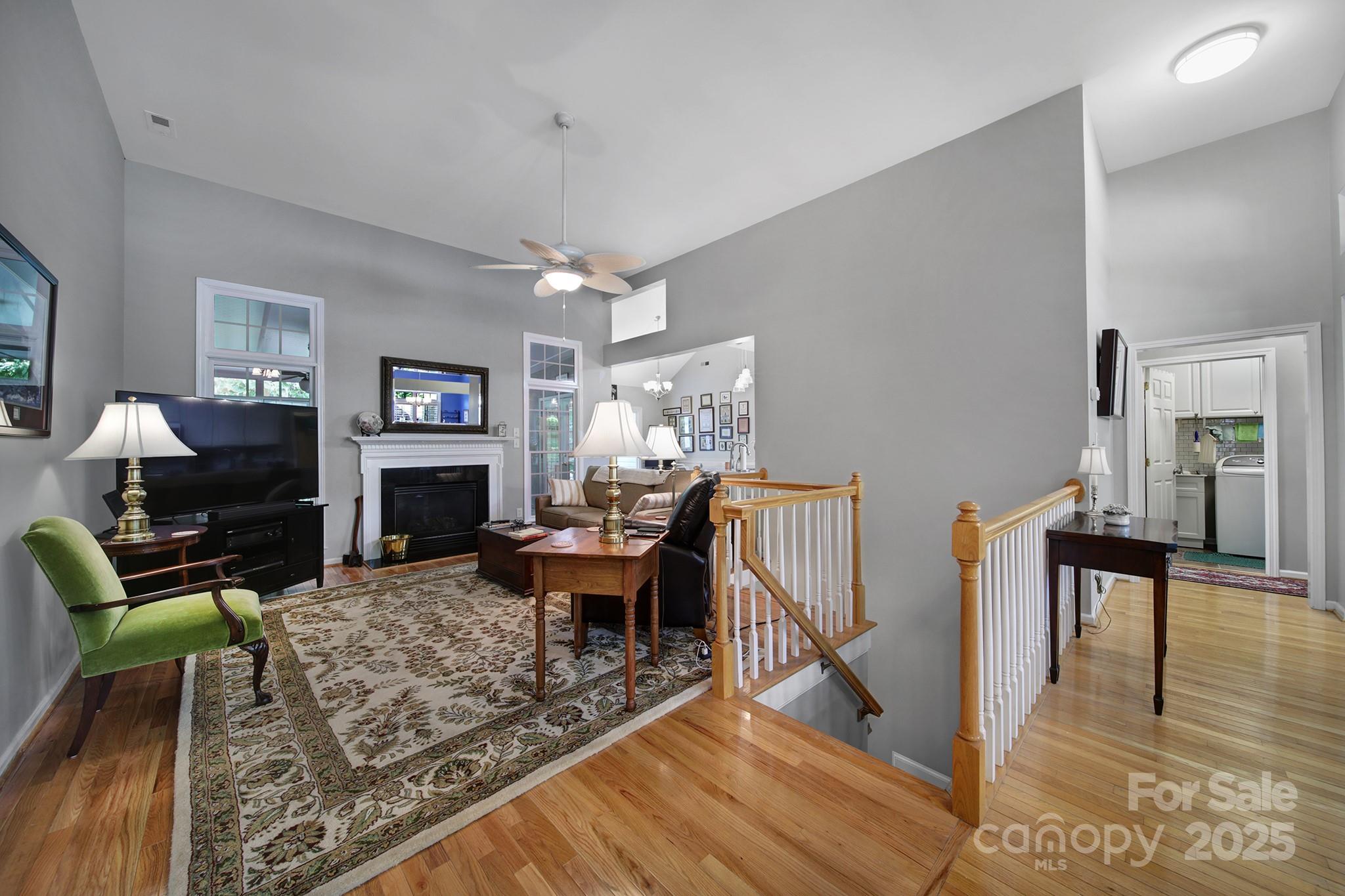 160 Fernbrook Drive