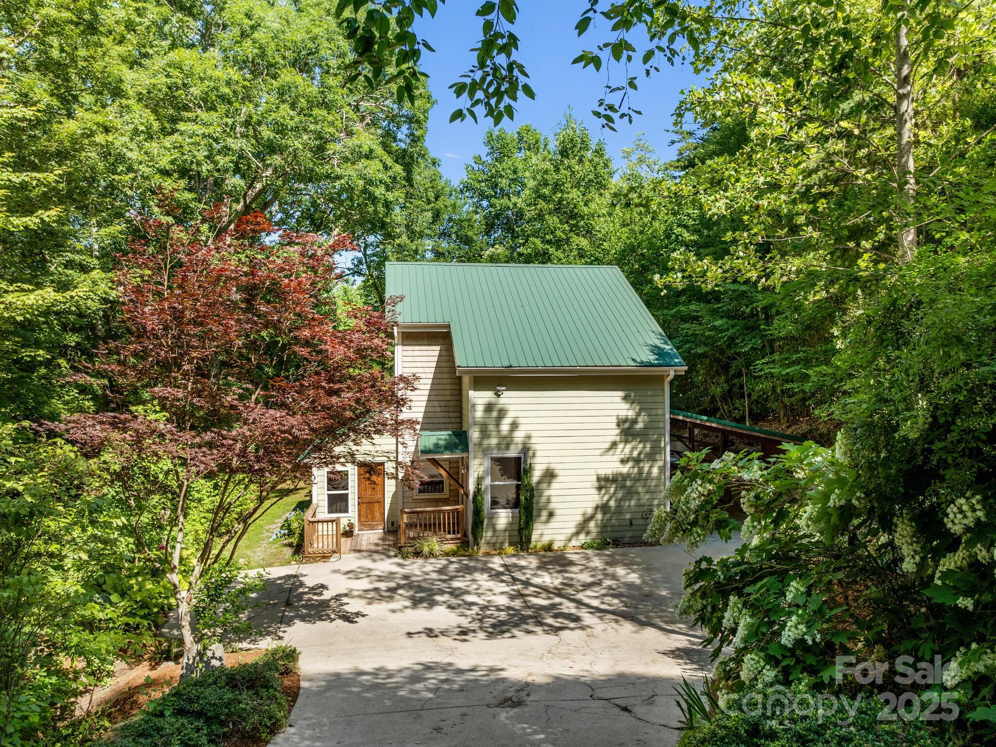 157 Shadow Run Road