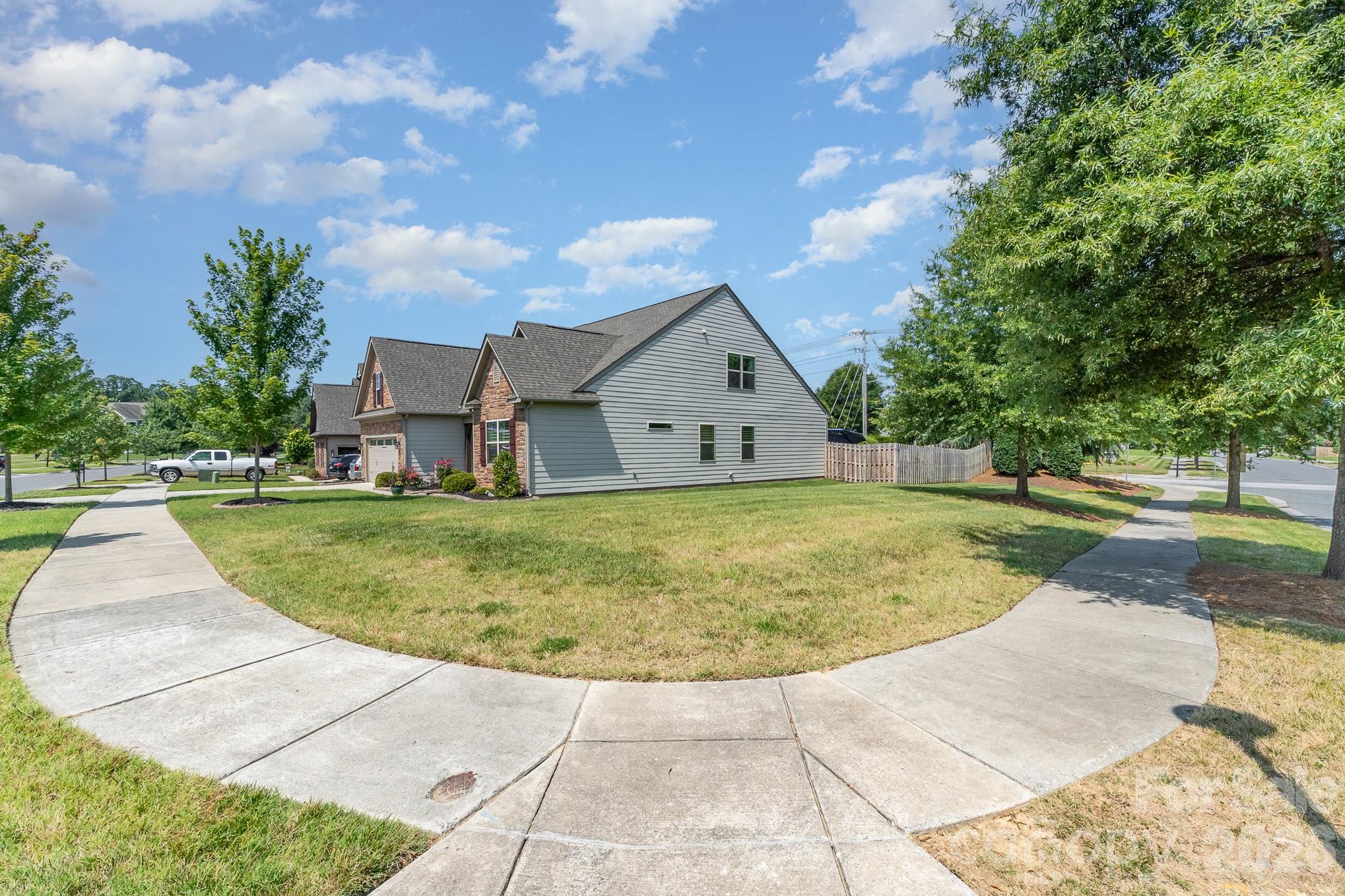 2010 Knocktree Drive