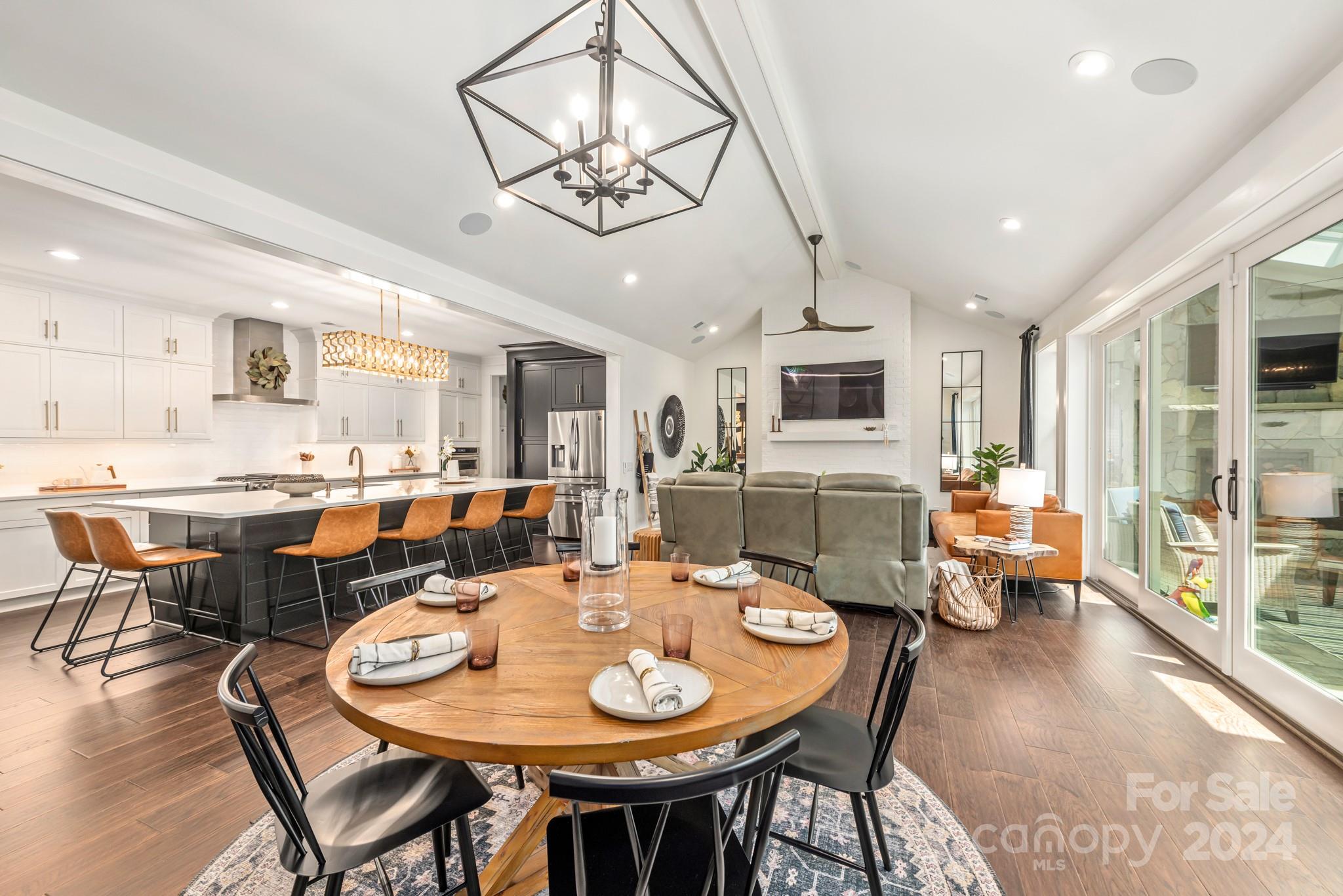 Riverchase Estates - Residential