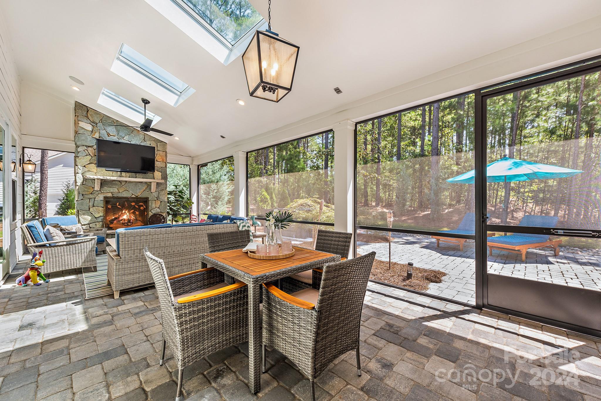 Riverchase Estates - Residential