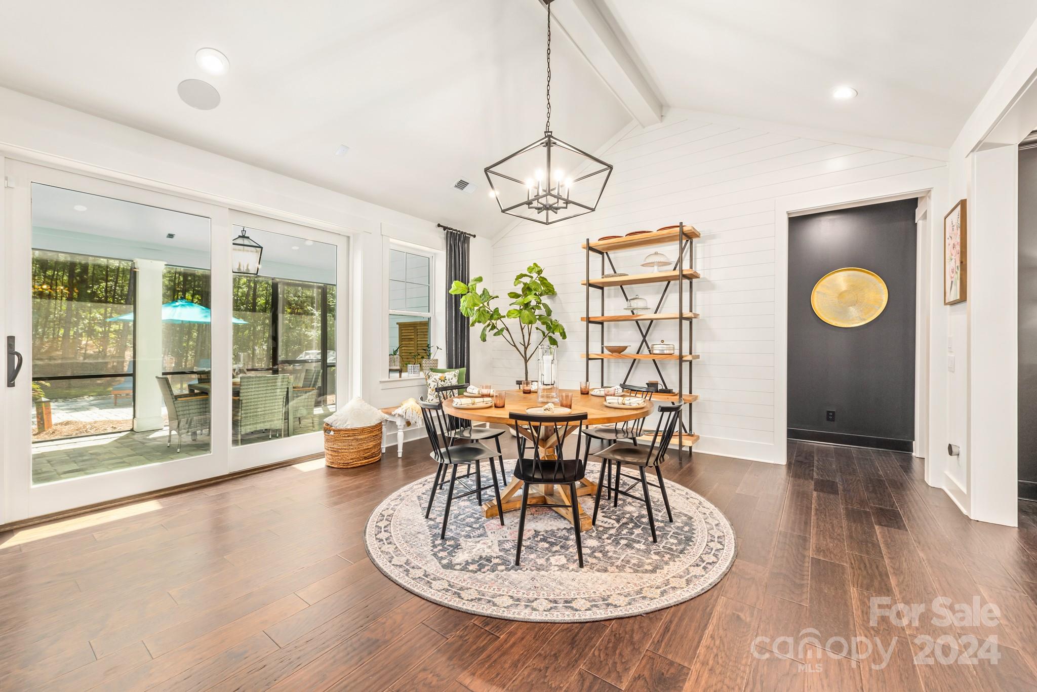 Riverchase Estates - Residential