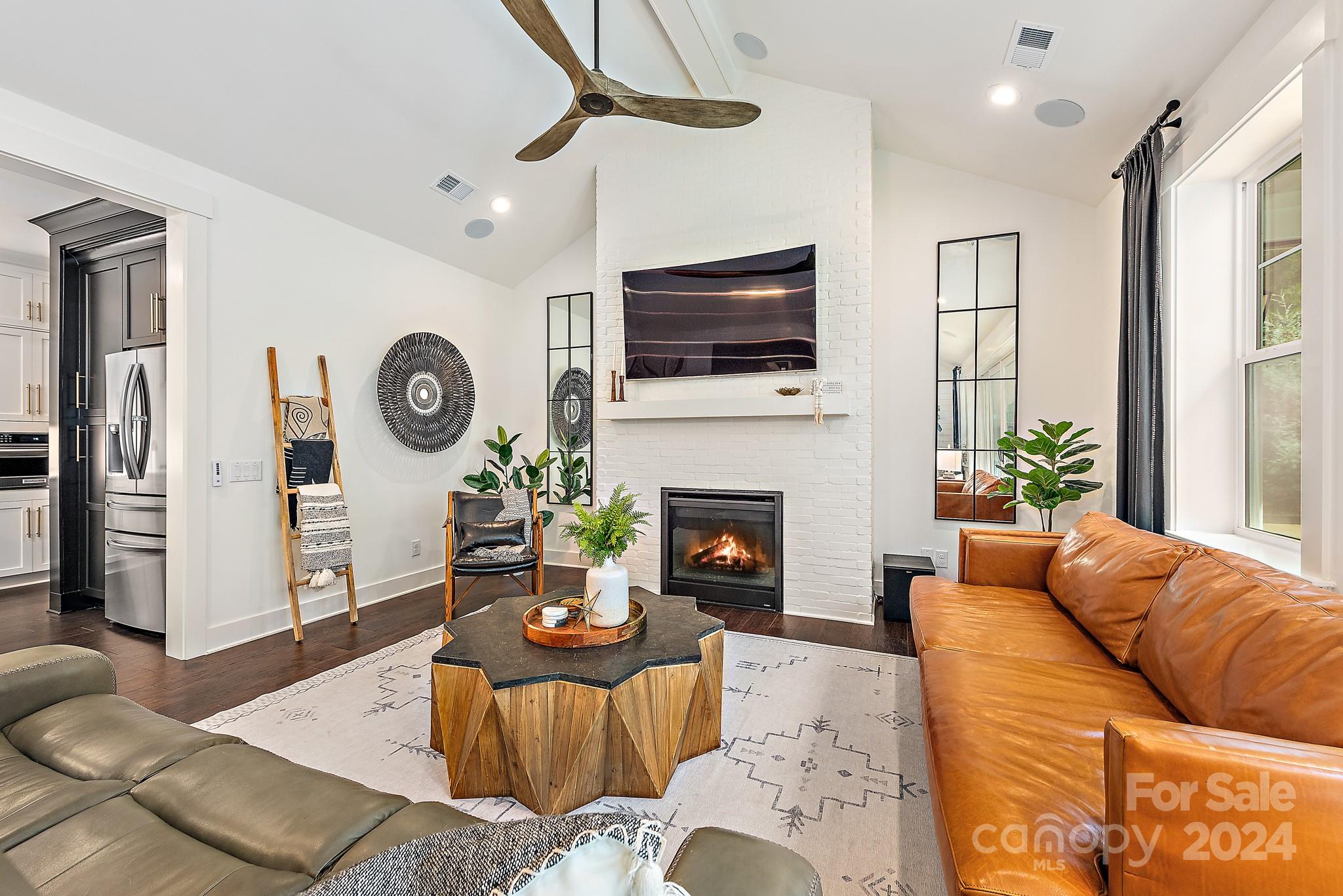 Riverchase Estates - Residential