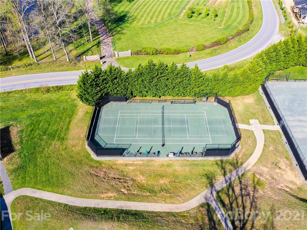 Cummings Cove - Land