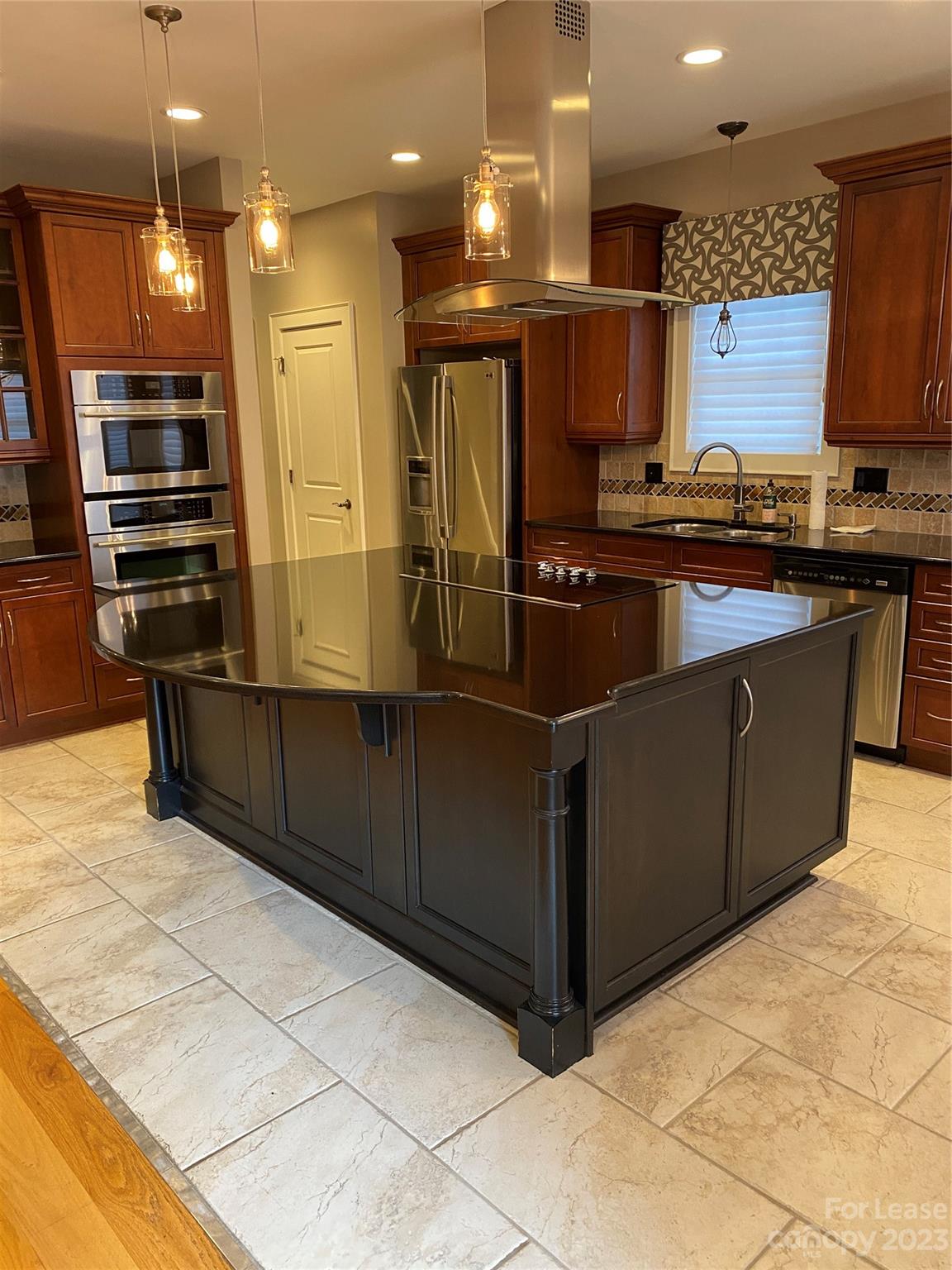 Chantilly - Residential Lease