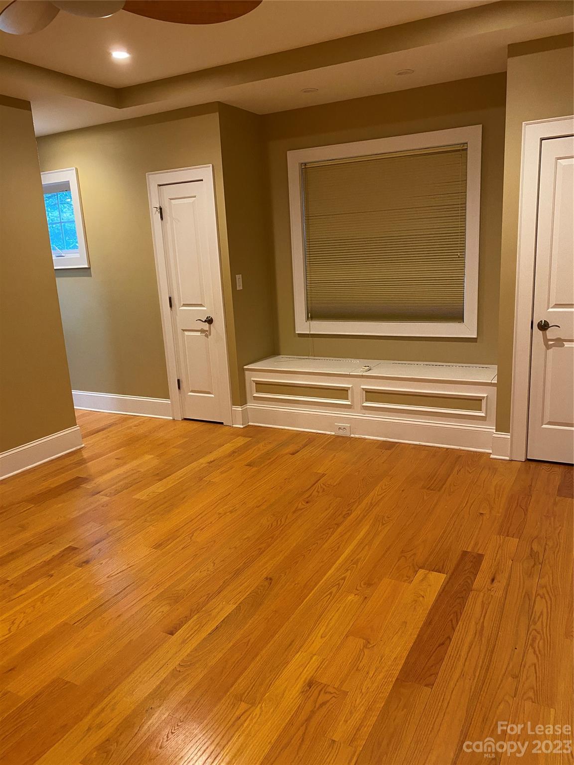 Chantilly - Residential Lease