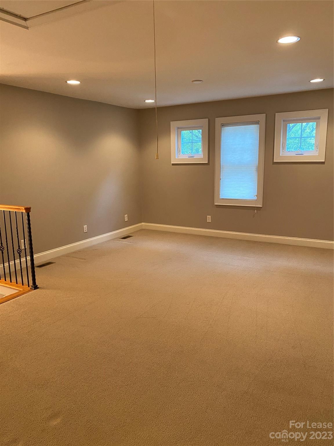 Chantilly - Residential Lease