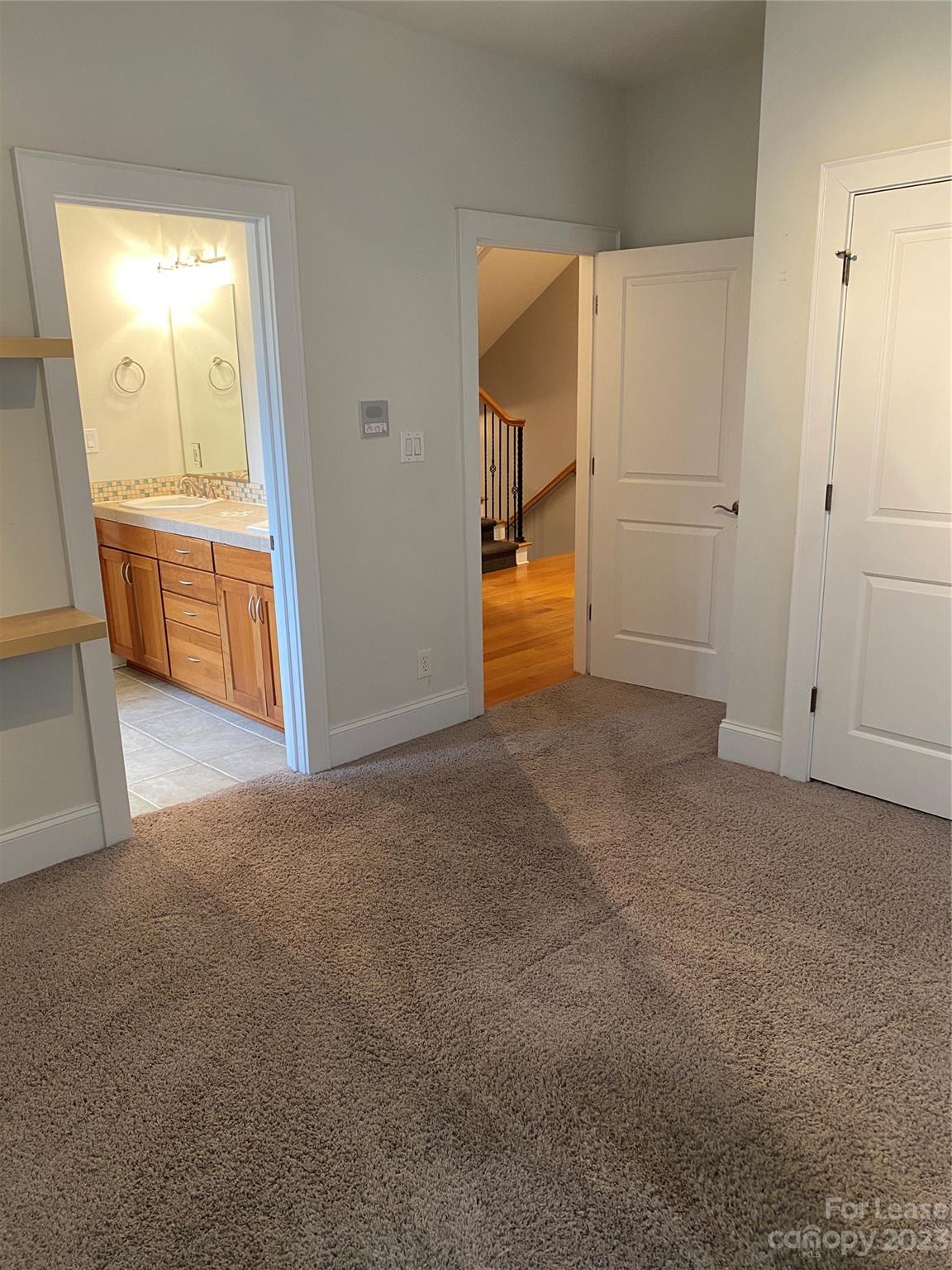 Chantilly - Residential Lease