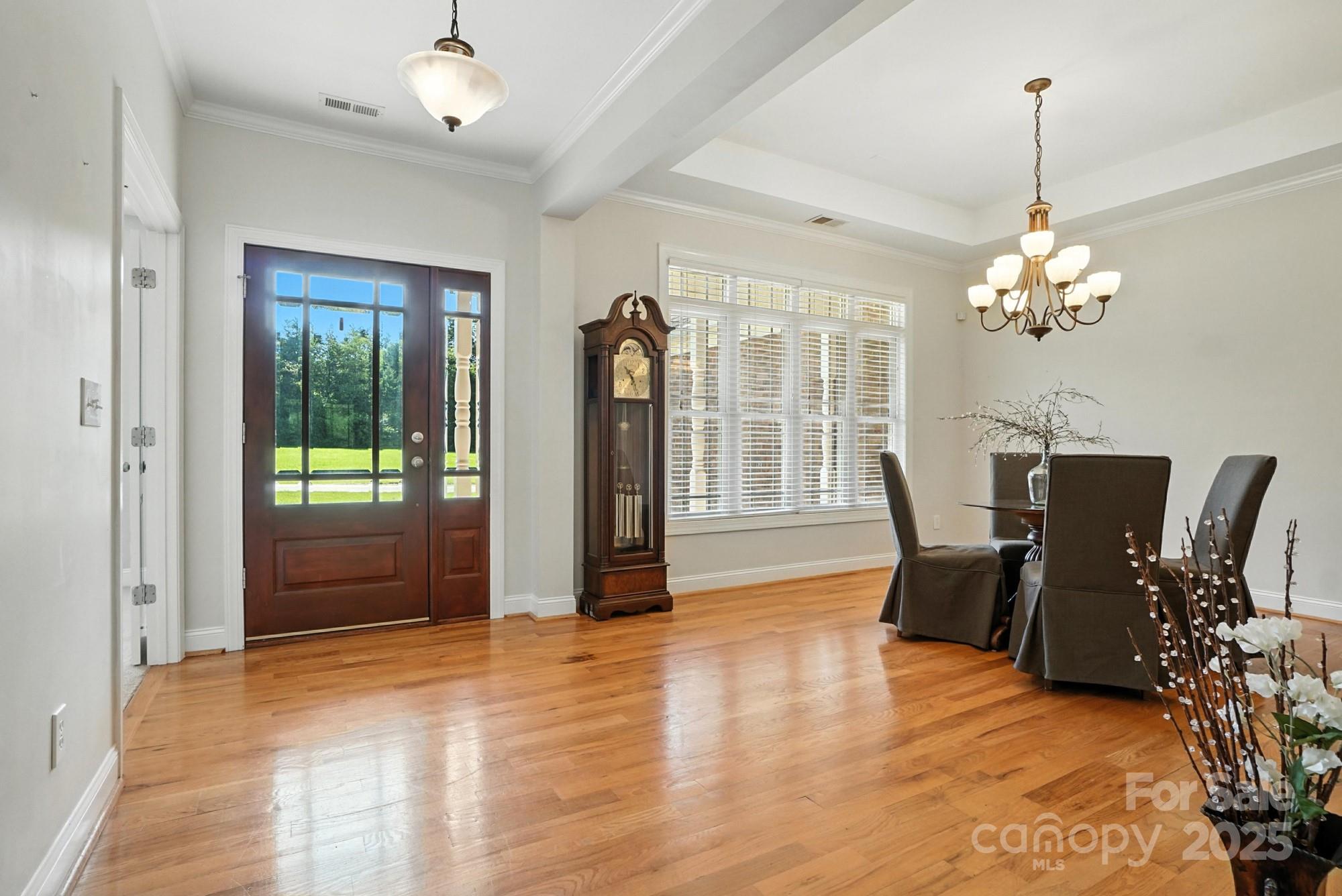 170 Saint James Way