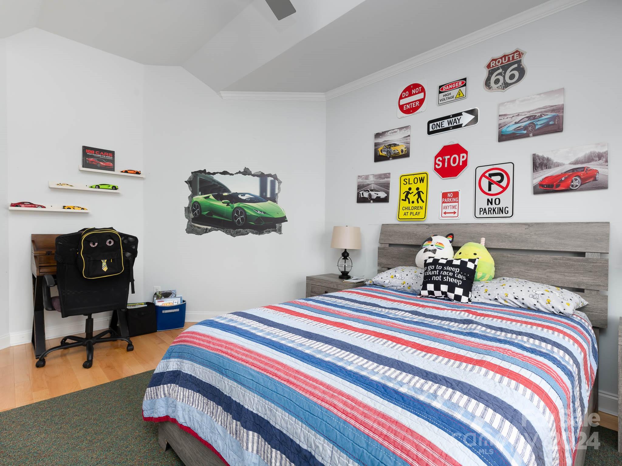 Lakepointe South - Residential