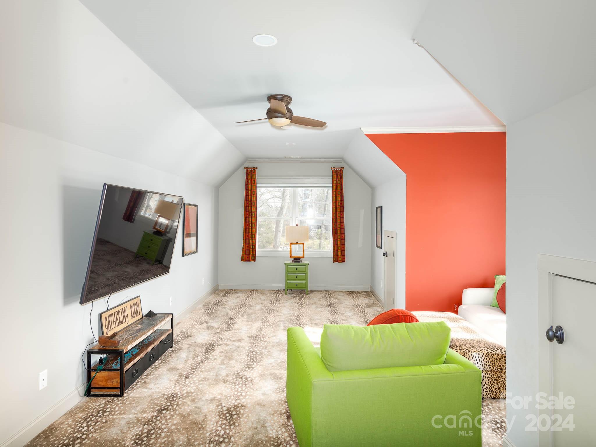 Lakepointe South - Residential