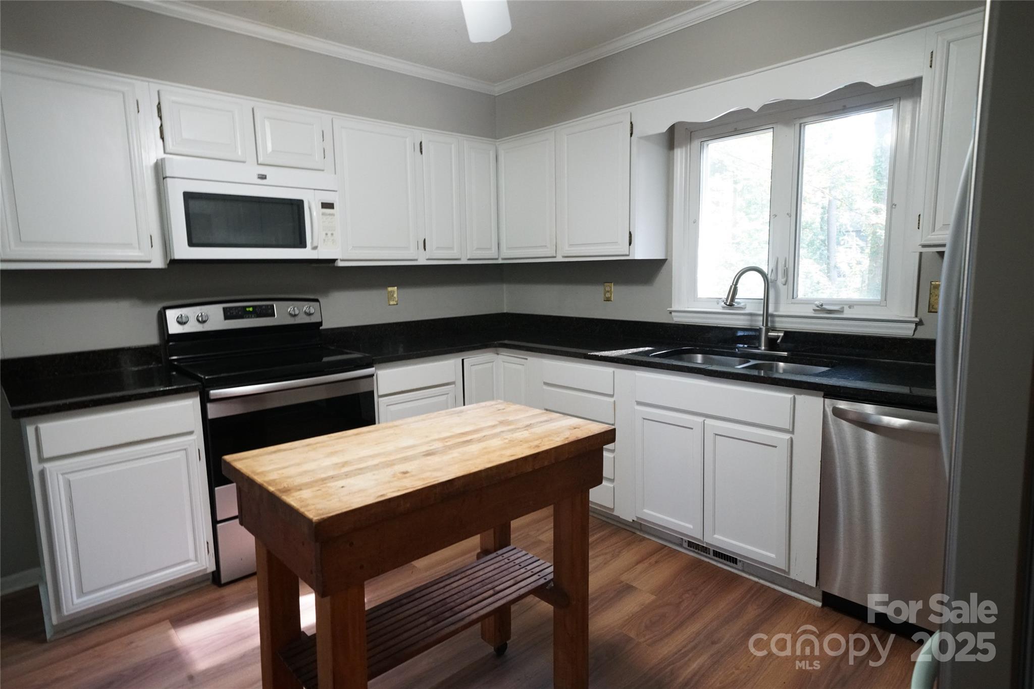 Swan Meadows - Residential