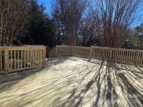 Photo of 11412 Celandine Court, Charlotte, NC 28213 (MLS # 4323275)