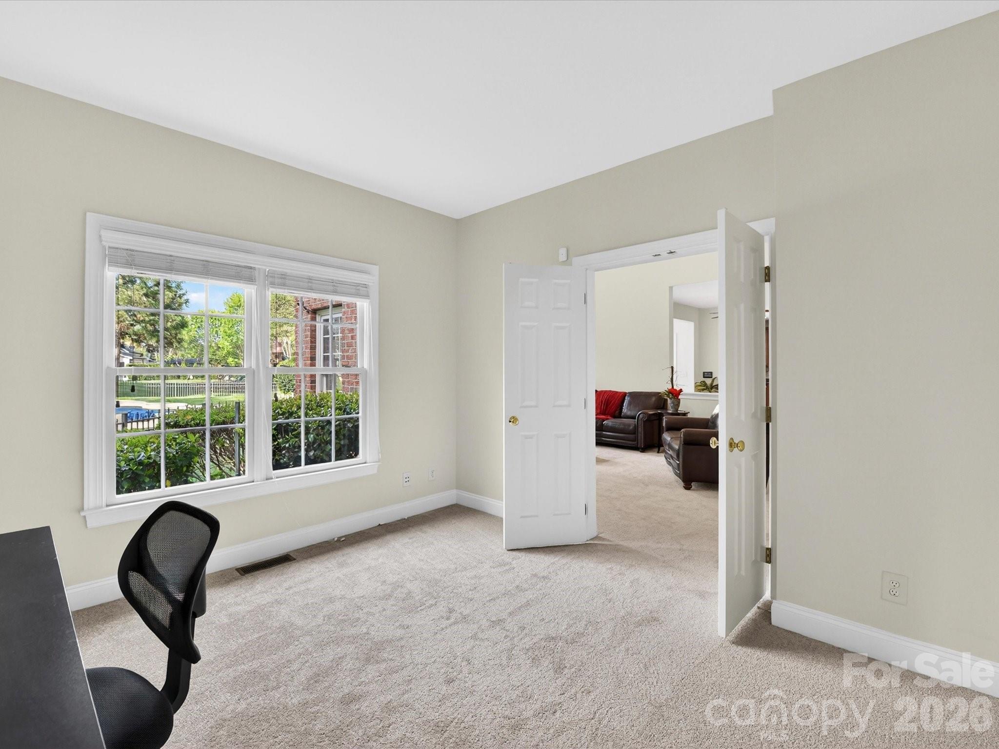 Country Club Estates - Residential