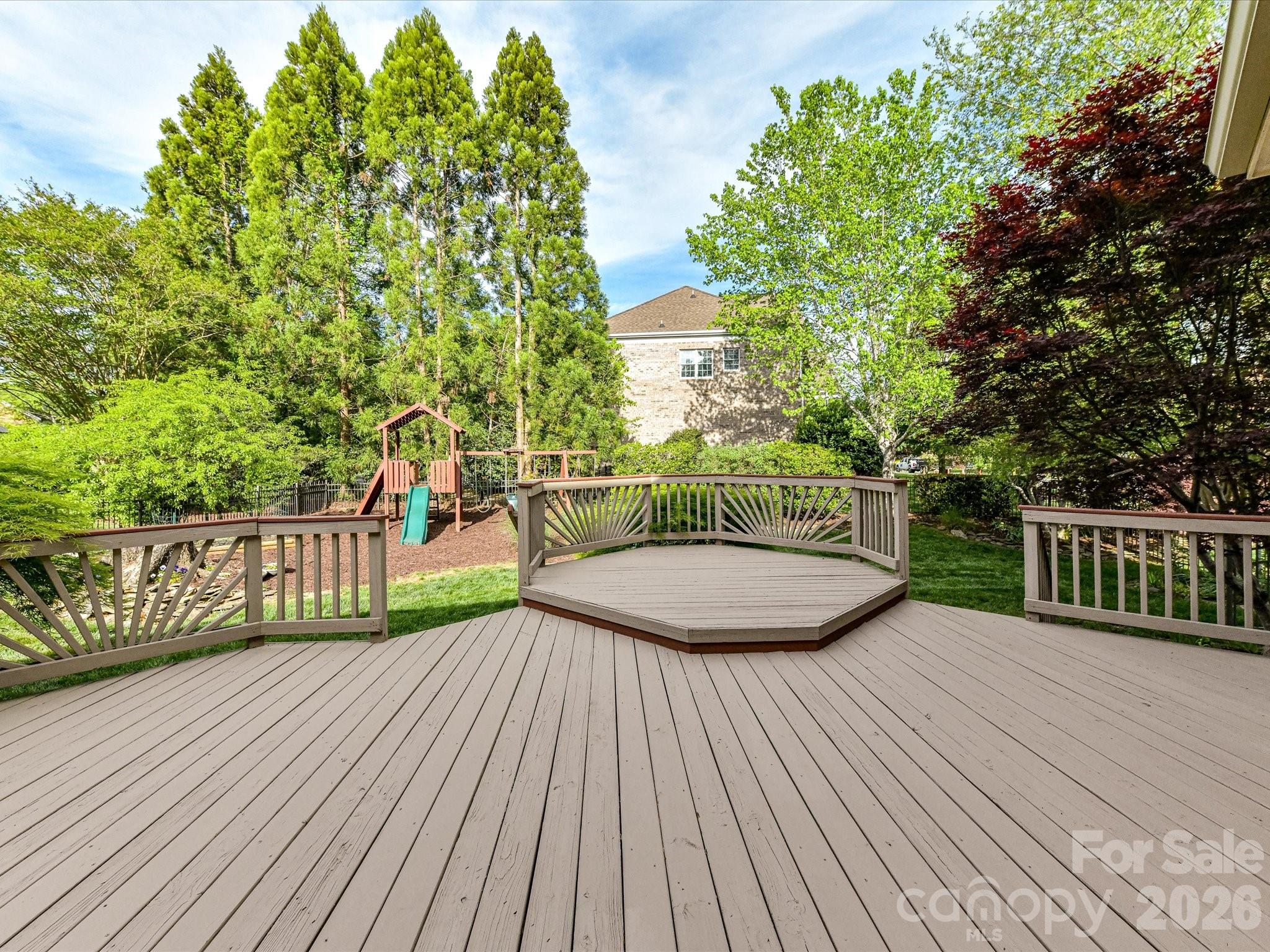 Country Club Estates - Residential