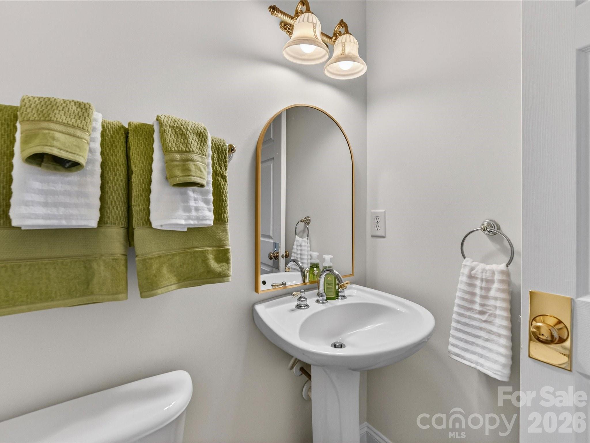 Country Club Estates - Residential