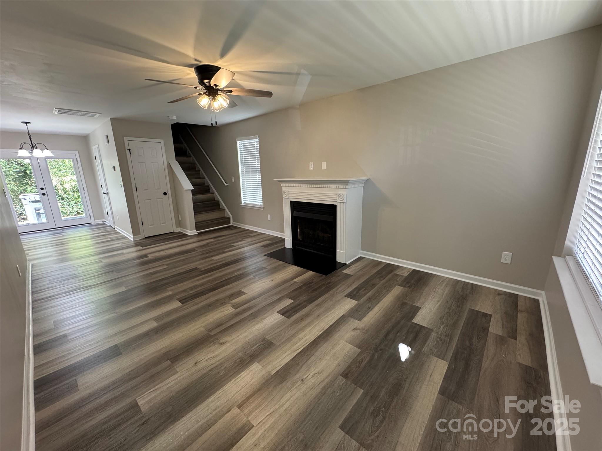 5412 Henderson Oaks Drive