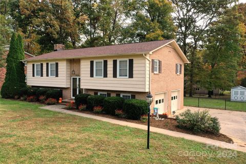 A home in Hickory