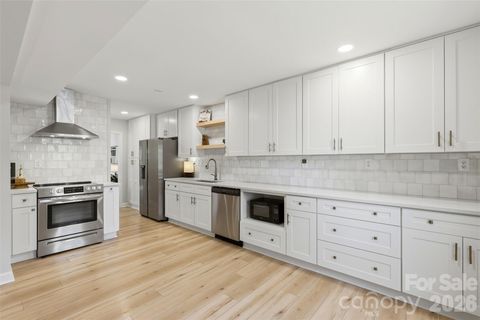 4354 Silo Lane Charlotte NC 28226