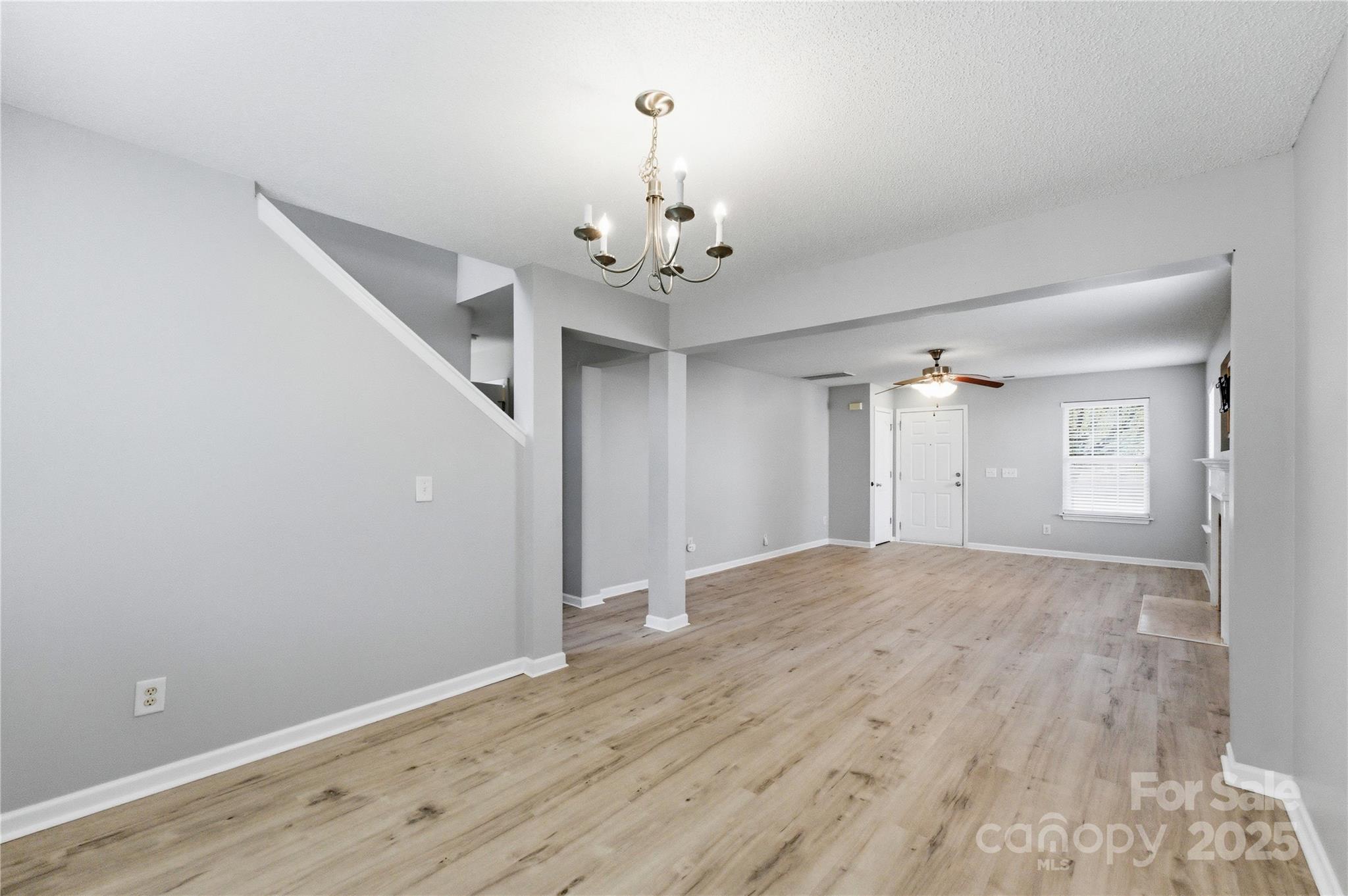 528 River View Drive