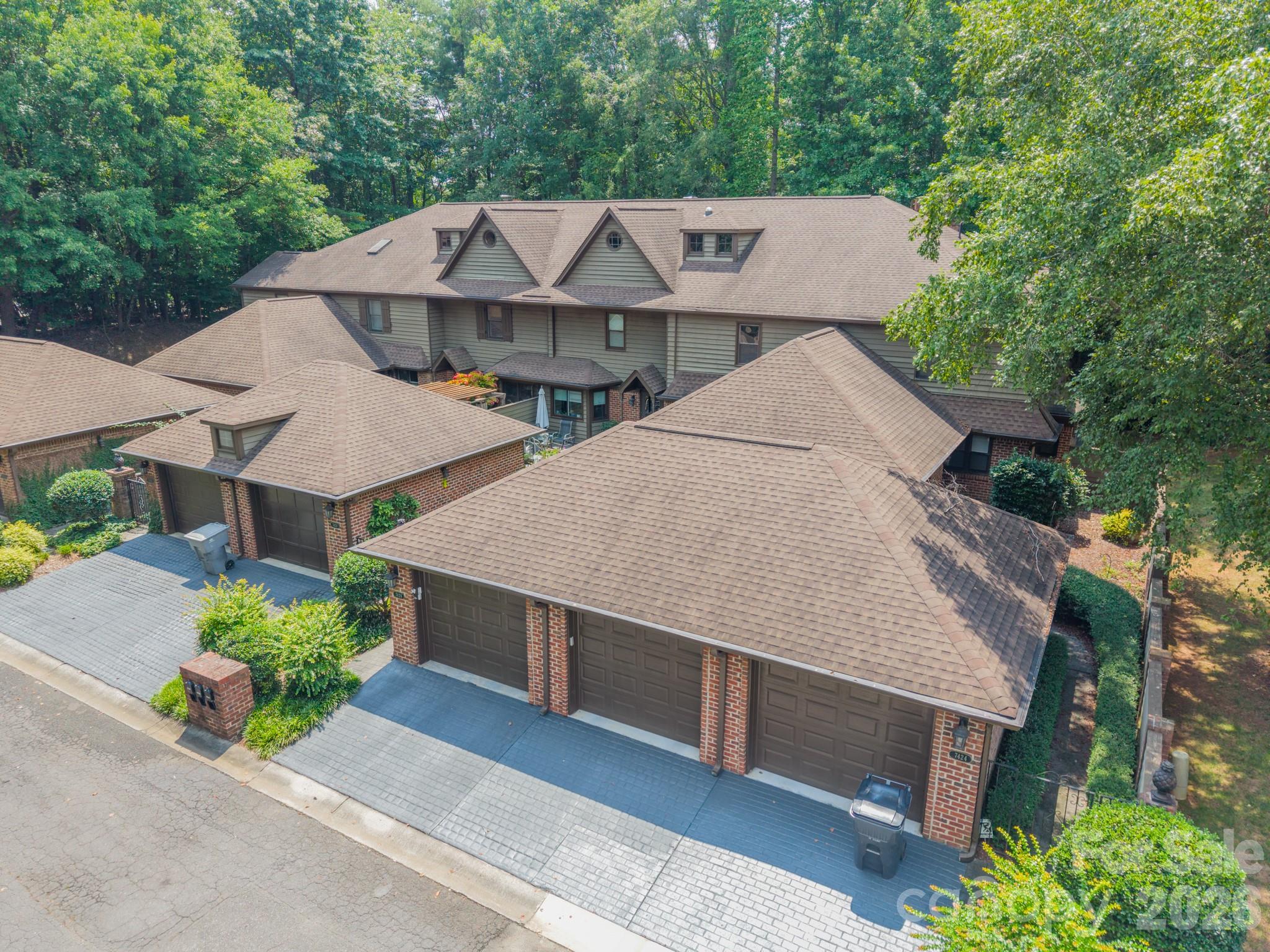 7426 Newmans Lane