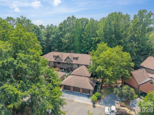 7426 NEWMANS LN, CHARLOTTE, NC 28270 - Image f437631f769db01bfb5d88970519e4f7/2486858708