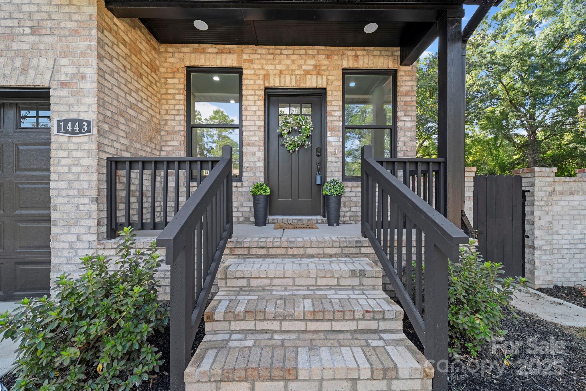 1443 Kingsley Drive
