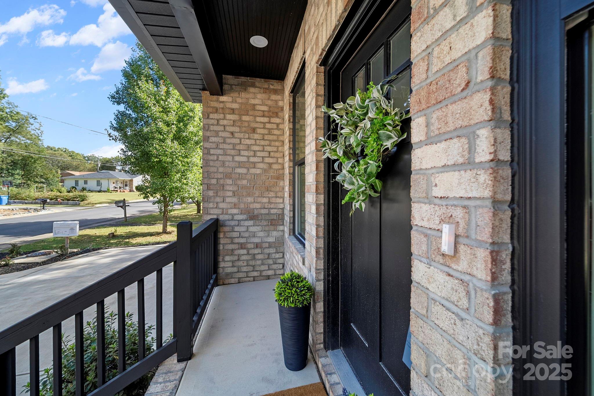 1443 Kingsley Drive