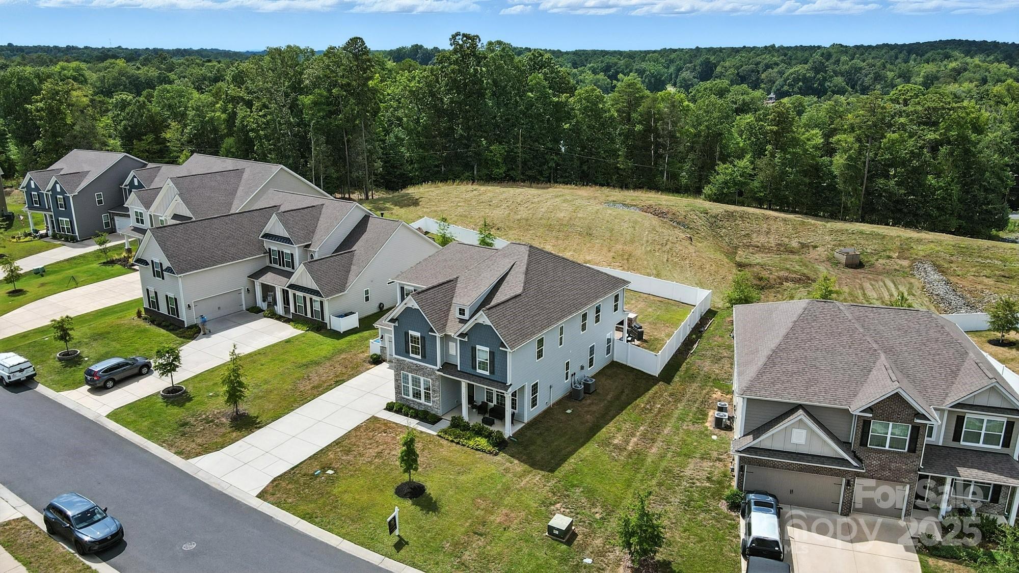 2421 Napa Terrace