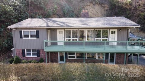 857 Country Club Drive Maggie Valley NC 28751