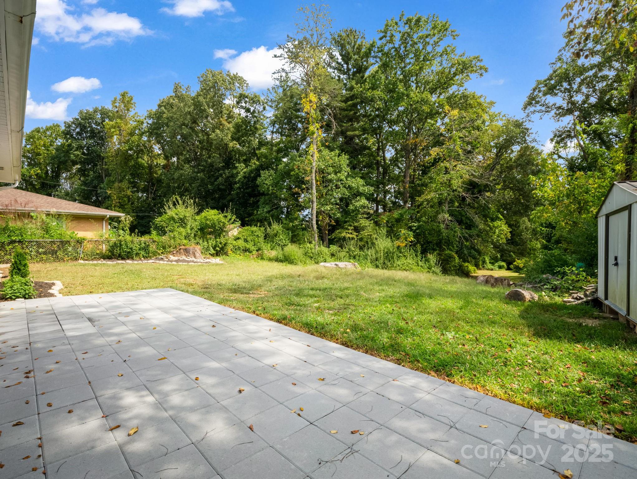 67 Robinson Avenue
