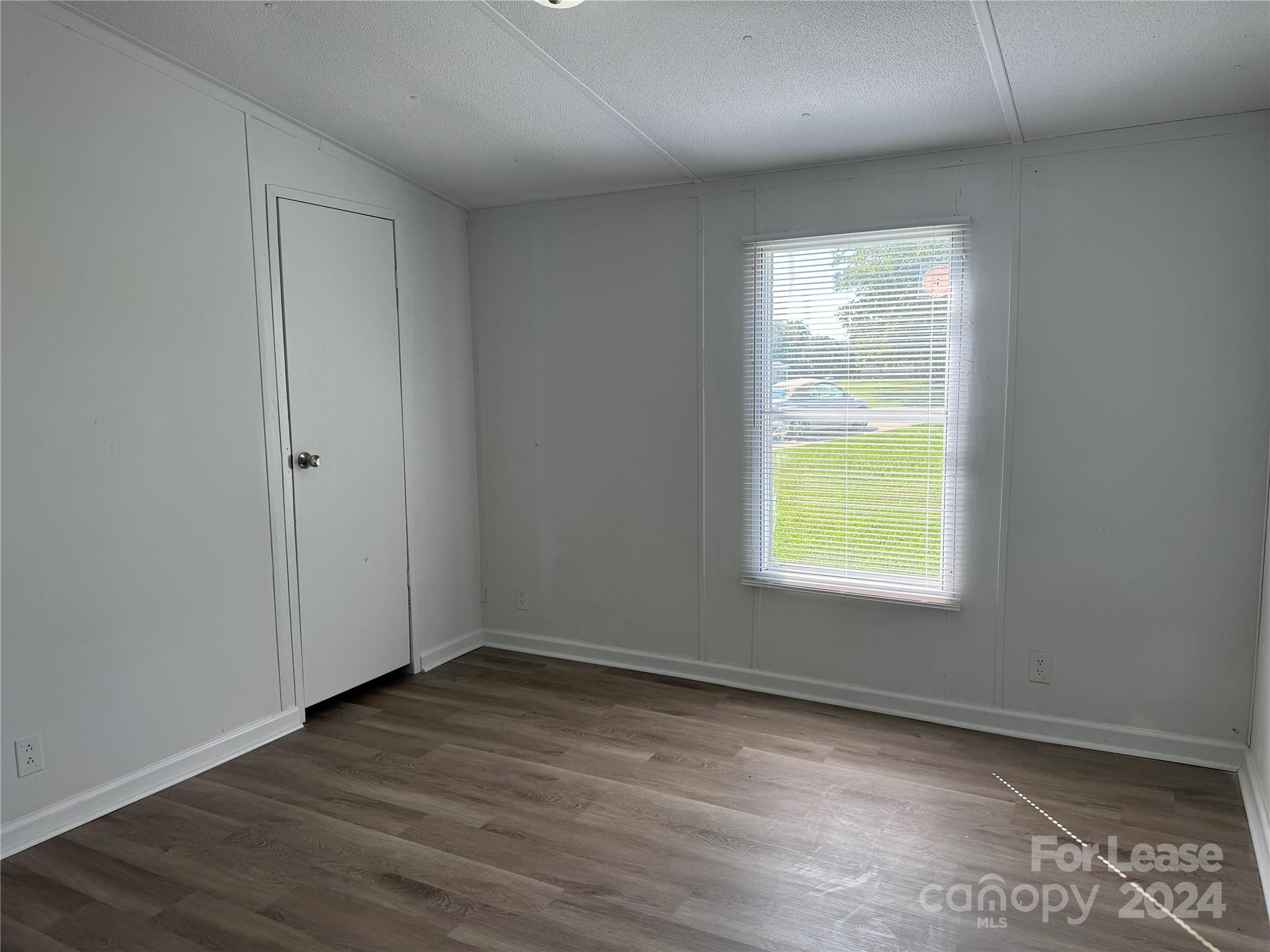 Woodland Acres - Residential Lease