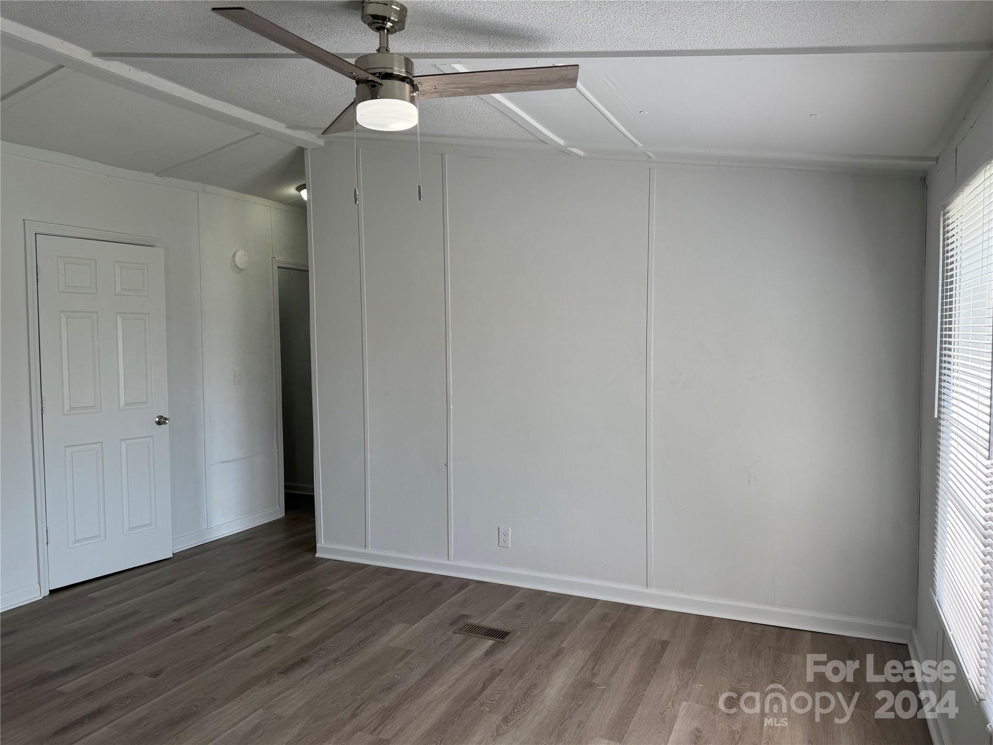 Woodland Acres - Residential Lease