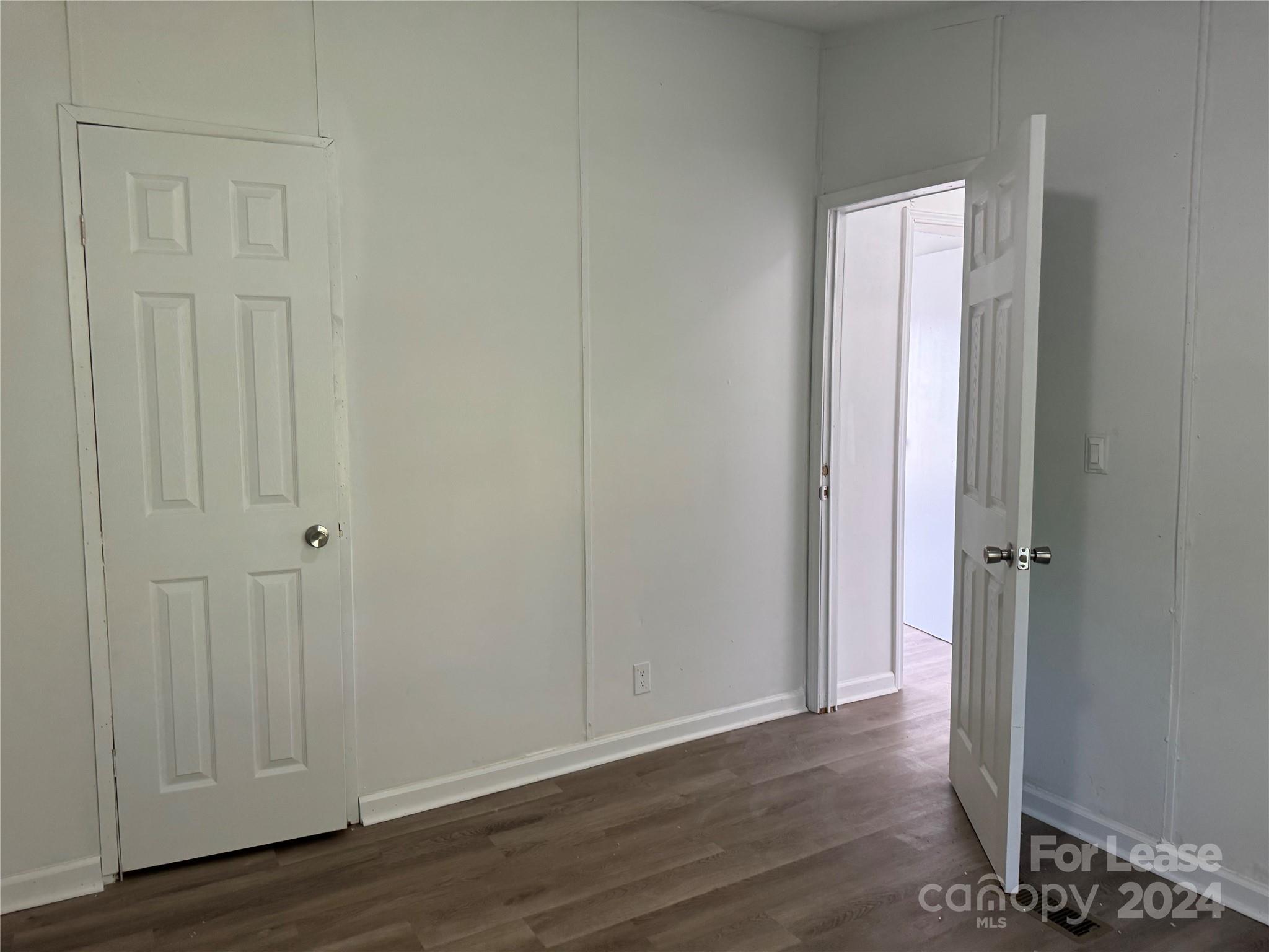 Woodland Acres - Residential Lease